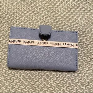 NWT Mundi Leather Card Case